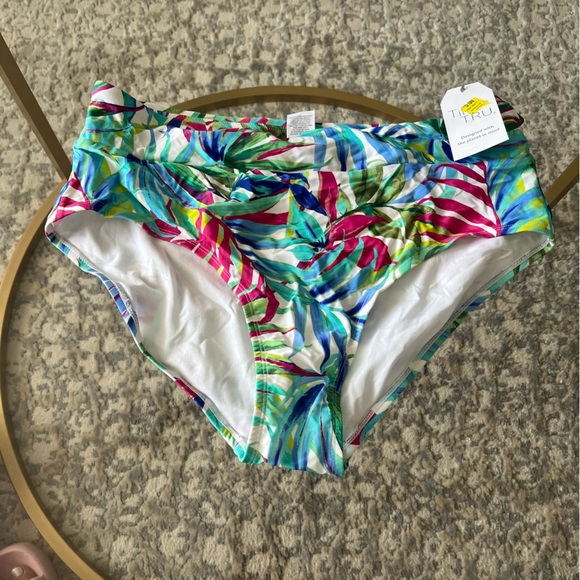NWT Plus Size Bikini Lot of 8, Time and Tru (Walmart), 1X, 2X, and 3X! - Picture 5 of 17